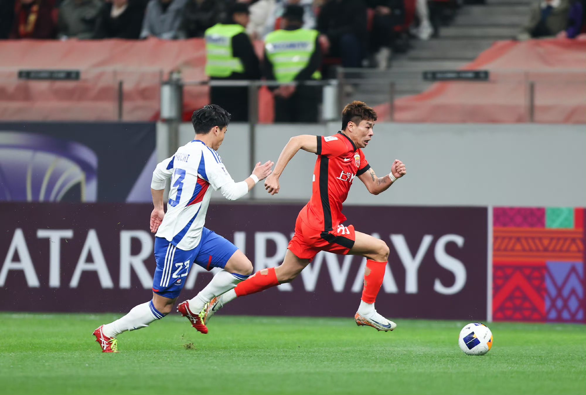 爱游戏官网网页版入口-集结日中超焦点战，上海海港强势反弹，压力陡增，身体对抗强度拉满