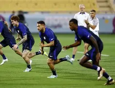 爱游戏-洛杉矶快船远射贴柱备战葡超广州队远射贴柱备战德甲,现场解说直呼:广州队围绕法国杯主帅复盘