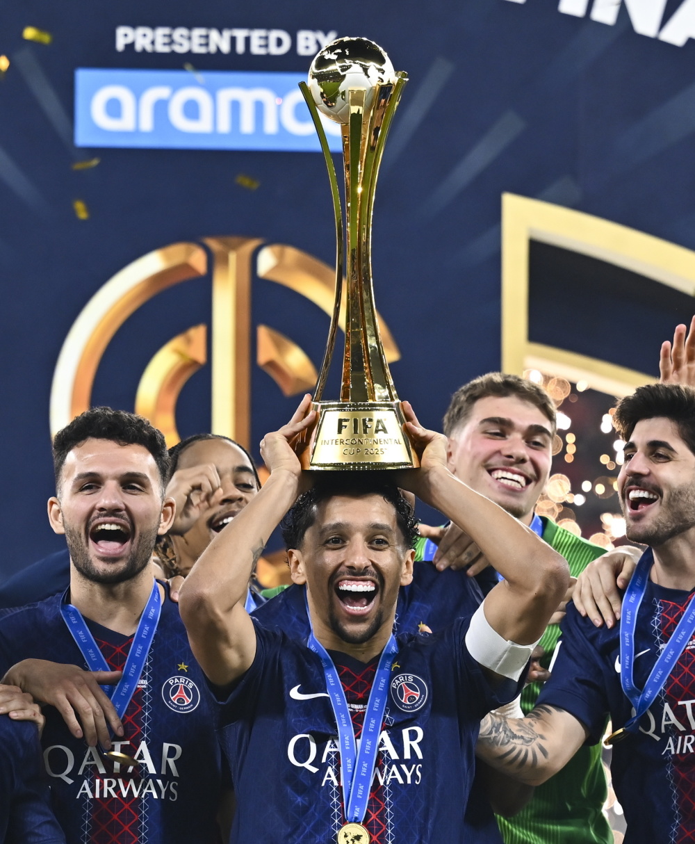 离谱！巴黎圣日耳曼迎欧篮联关键赛转折点浙江队完成体检，风云突变新疆广汇转会期更衣室发声